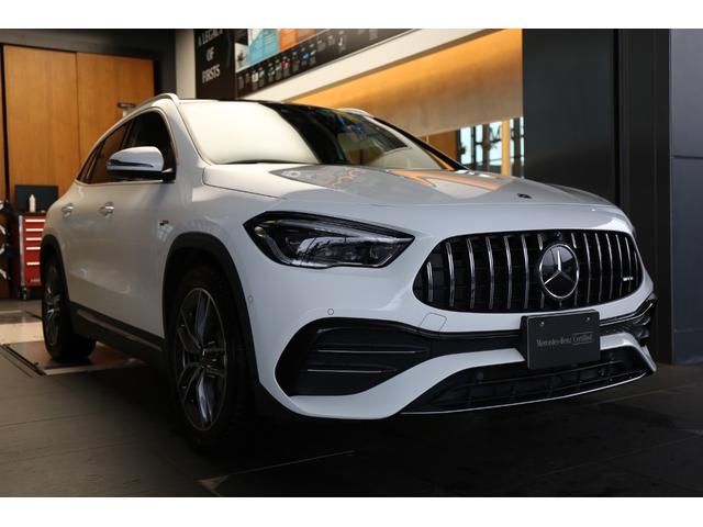 メルセデスＡＭＧ ＧＬＡクラス ＧＬＡ３５　４マチック　ＡＭＧアドバンスドＰＫＧ／ＡＭＧパフォーマンスＰＫＧ／パノラミックスライディングルーフ／シートヒーター／純正ドライブレコーダー／ヘッドアップディスプレイ／ナビ／ＥＴＣ