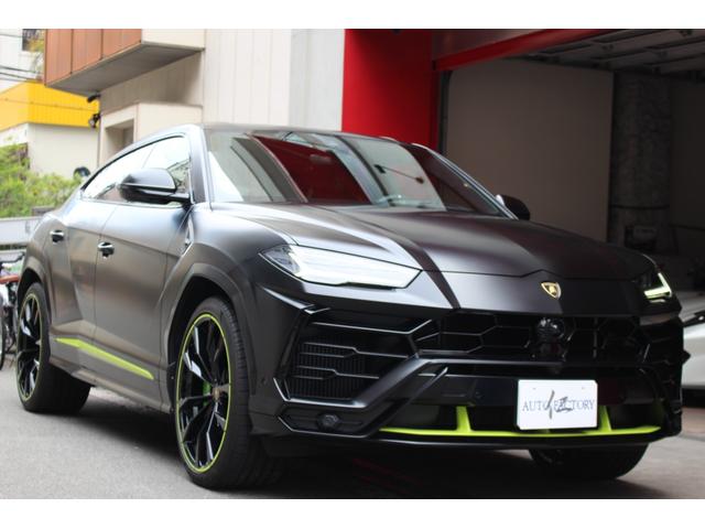 ランボルギーニ ウルス