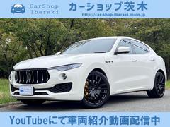 マセラティ　レヴァンテ　Ｓ　２メモリ−赤革パワ−シ−ト　禁煙車　レーダークルーズ