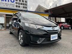 ホンダ　フィットハイブリッド　Ｆパッケージ　メモリーナビ　バックカメラ　ＥＴＣ