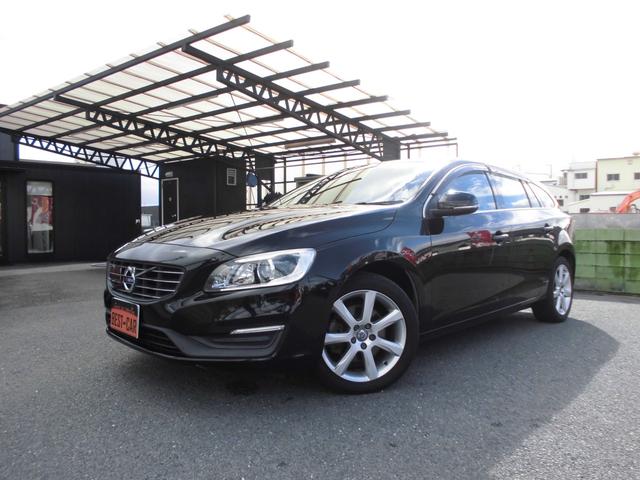 ボルボ Ｖ６０ Ｄ４　ＳＥ　禁煙車　後期モデル　セーフティＰＫＧ　ＡＣＣ　ＢＬＩＳ　ＲＫＡ　ＨＩＤヘッドライト　クリアランスソナー　パワーシート　ナビ　ＥＴＣ　Ｂカメラ　ドラレコ