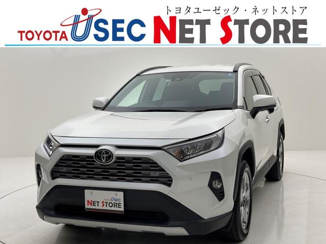 トヨタ ＲＡＶ４ Ｇ　４ＷＤ　トヨタセーフティセンス　純正９インチナビ　シートヒーター　ステアリングヒーター　クルコンレーダー　車線逸脱警報機能　オートマチックハイビーム　ブラインドスポットモニター　ＡＢＳ　ＣＤ／ＤＶＤ再