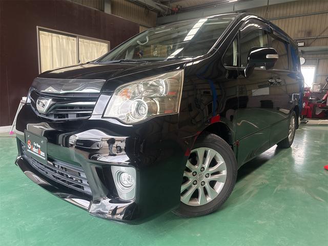 TOYOTA NOAH SI RAYISH