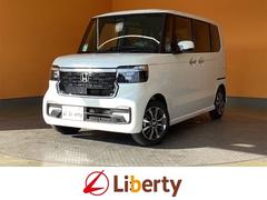 N-BOXカスタム ベースグレード バックカメラ 両側スライド・片側電動 クリアランスソナー オートクルーズコントロール レーンアシスト オートライト スマートキー アイドリングストップ 電動格納ミラー シートヒーター ベンチシート 中古車画像