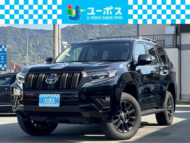 ランドクルーザープラド(トヨタ) ＴＸ　Ｌパッケージ　マットブラックエディション　禁煙車　セーフティセンス　ブラックルーフレール　バックカメラ　サイドカメラ　エアーシート　シートヒーター　ＥＴＣ　黒革シート　純正ナビ 中古車画像