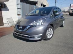 ノート e-パワー メダリスト 純正ナビフルセグTVBluetoothオーディオLEDヘッドライトフォグランプアームレスト革巻きハンドルエマージェンシーブレーキ踏み間違い防止アシスト衝突軽減純正アルミETCインナーミラー全周囲カメラ 中古車画像