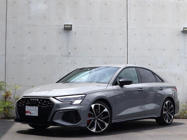 Ｓ３セダン(アウディ) ベースグレード　スペシャルボディカラー・Ａｕｄｉｓｐｏｒｔ１９ＡＷ・ブラックスタイリング・Ｂａｎｇ＆Ｏｌｆｓｅｎ・マトリクスＬＥＤライト・ダンピングコントロールサスペンション・プライバシーガラス・キャリパーレッド 中古車画像