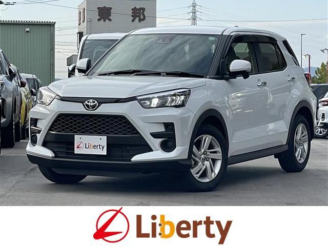 ナビ搭載！迷う道も知らない道も安心して走れます！ 盗難防止システム　衝突安全ボディ　ＣＤ　ＤＶＤ再生　ＵＳＢ　ＡＢＳ