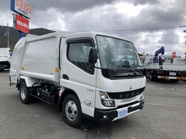 　プレス式パッカー車　新明和工業　４．６ｍ３　２３５０ｋｇ積載　標準幅　１５０馬力　連続単動積込切替　資源一般モード　汚水タンク　リヤシャター式扉