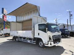フォワード  アルミウイング 床下格納パワーゲート付 PGラジコン 2350kg積載 ワイド幅 ベッド付 リヤエアサス 240馬力 ラッシング2段 リヤ観音式扉 中古車画像