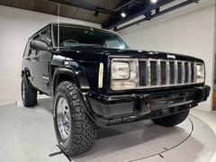 クライスラー・ジープ　ジープ・チェロキー　スポーツ　後期スポーツ　４ＷＤ　１ナンバー登録４人乗り