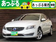 ボルボ　Ｓ６０　Ｔ４　ＳＥ　禁煙車　黒革シート