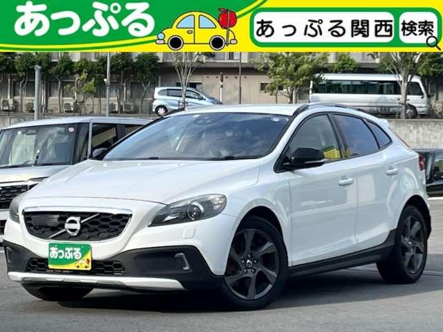 ボルボ Ｖ４０ クロスカントリー　Ｔ５　ＡＷＤ　禁煙車