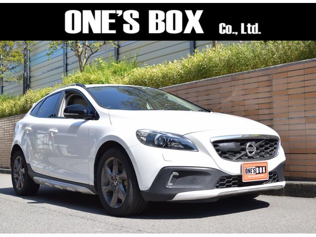 ボルボ V40