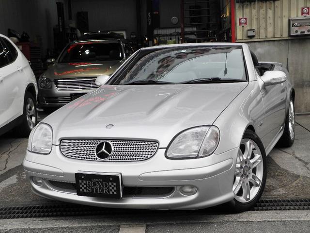 メルセデス・ベンツ ＳＬＫ ＳＬＫ２３０コンプレッサー　スペシャルＥＤ　特別仕様車屋内保管黒本革インテリア電動オープンシートヒーターアルミキーレスＬＥＤライトリアスポーラー禁煙車