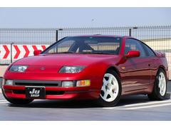 日産　フェアレディＺ　３００ＺＸ　５速マニュアル車　ＵＢＬサウンド　ＭＯＭＯステアリング