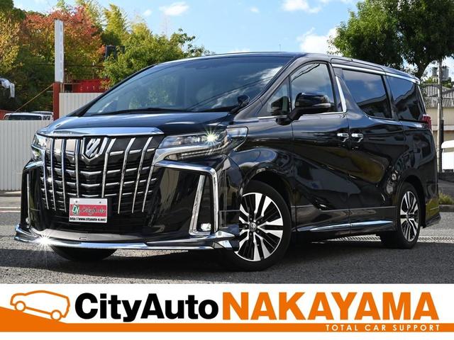 内外装共に良質なお車のみを厳選しております。 在庫はユーザー様買取、下取車が多く当社で整備を行ってきたお車ばかりです。