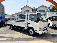 トヨタ　ダイナトラック　　２ｔ　平ボディ　ロング低床