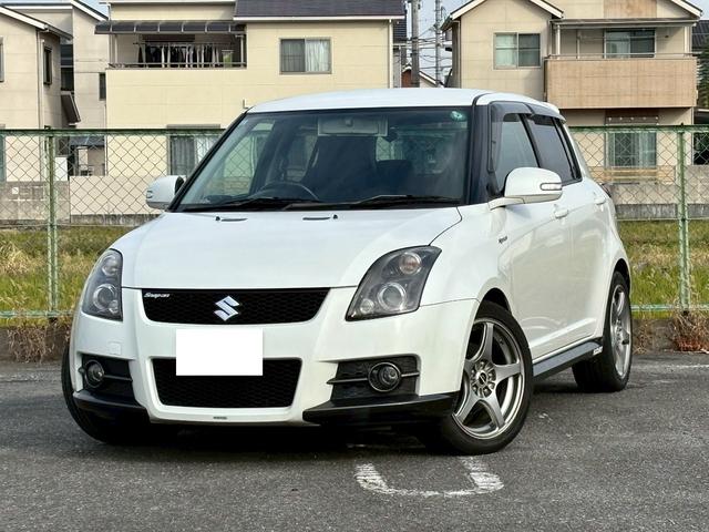 スイフト(スズキ) スポーツ　ユーザー買取・ＲＥＣＡＲＯ製シート・ＥＮＫＥＩＲａｃｉｎｇ１７インチＡＷ・AftermarketＭＯＭＯステアリング・純正ＨＩＤヘッドライト・フォグライト・オートエアコン・キーレススタートシステム・純正エアロパーツ 中古車画像
