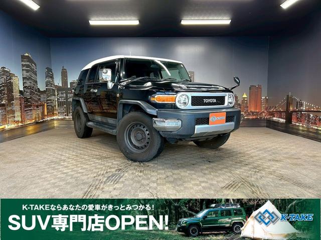ＦＪクルーザー ベースグレード　（禁煙車）（４ＷＤ）（ツートンカラー）（Ｓｔｒａｄａナビ）（バックカメラ）（クリアランスソナー）（リアフォグ）（フルフラット）（キーレスエントリー）（ＥＴＣ）（純正１７インチ鉄チンホイール）（1枚目）