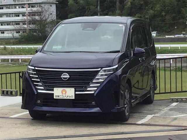 日産 セレナ ｅ−パワー　ルキシオン