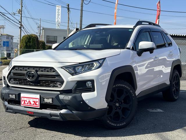 ＲＡＶ４(トヨタ) アドベンチャー　オフロードパッケージ　ＴＲＤ（Ｆ・Ｒ）・バックカメラ・ブラインドスポットモニタ・デジタルインナーミラー・純正ディスプレイオーディオ・ハンドルヒーター・シートベンチレーション・ステアリングリモコン・１００Ｖコンセント・ＥＴＣ 中古車画像
