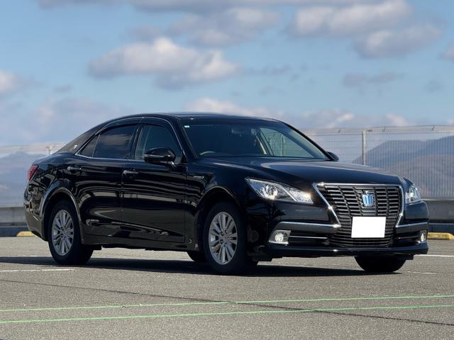 ロイヤルサルーン　車検２年付　純正ＨＤＤナビ　Ｂｌｕｅｔｏｏｔｈ　前後ドライブレコーダー　シートヒーター　ステアリングヒーター　ＬＥＤヘッドライト　スペアキー