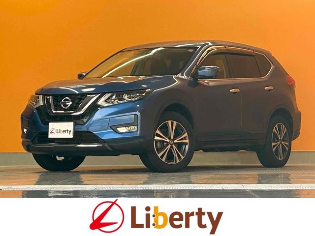 スムーズな走りと加速の良さを体感☆４ＷＤ スマートキー　アイドリングストップ　電動格納ミラー　シートヒーター