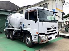 クオン ベースグレード コンクリートミキサー ドラム貼替 電動ホッパーカバー アドブルー 300馬力 新明和工業 ETC ベッド付き 中古車画像