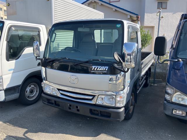 排ガス規制適合車　クリーンディーゼル １．５トン　１０尺　新免許対応