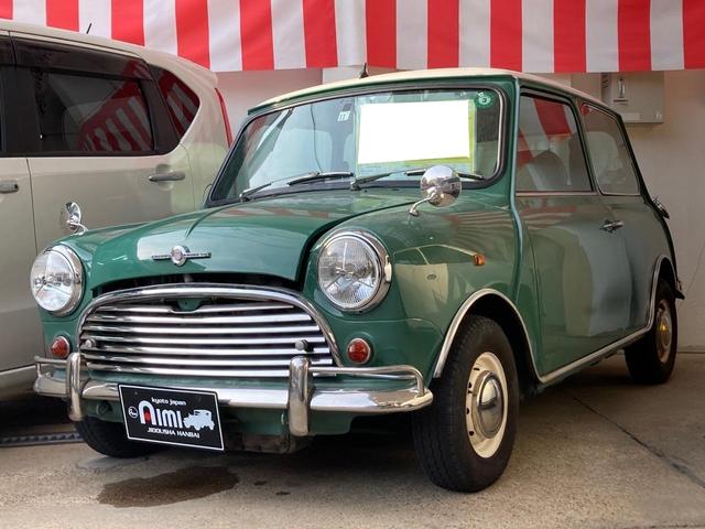 ＭＩＮＩ クーパー　グリーン・ルーフホワイトツートンカラー　革シート　ＡＴ