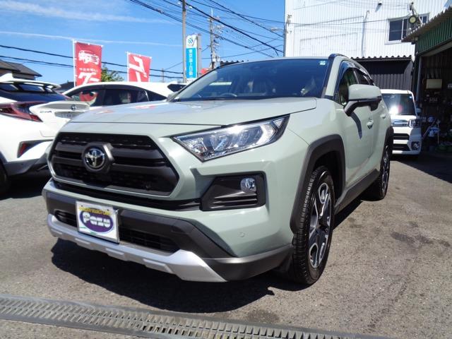 トヨタ ＲＡＶ４ アドベンチャー　ＴＯＹＯＴＡセーフティーセンス　デジタルインナーミラー　社外７インチふる　置くだけ充電　ＵＳＢ電源ブラインドスポットモニター　ドライブレコーダー　２．０ＥＴＣ　スマートキー