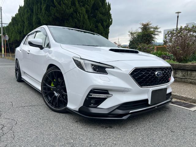 レヴォーグ(スバル) ＳＴＩスポーツＲ　ＥＸ　スタイリッシュパッケージ専用フルエアロ・ＲＳ−Ｒ・Ｔｉ２０００ダウンサス・AftermarketＡＷ・ＳＴＩ専用マフラー・バレンティＬＥＤテール・ＳＴＩグリル・ＳＴＩフロアマット・パワーバックドア・ドラレコ・ＥＴＣ 中古車画像