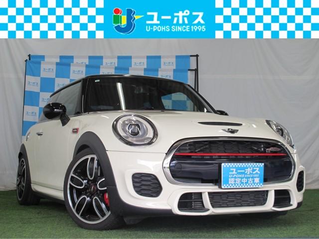 ＭＩＮＩ ＭＩＮＩ ジョンクーパーワークス　禁煙　メーカーナビ　Ｒカメラ　ＨＵＤ　車高調　ＥＴＣ　コンフォートアクセス　内外装クリーニング