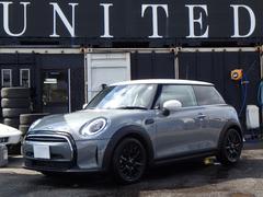 ＭＩＮＩ　ＭＩＮＩ　クーパーＤ　クラシック　トリム　クリーンディーゼルターボ