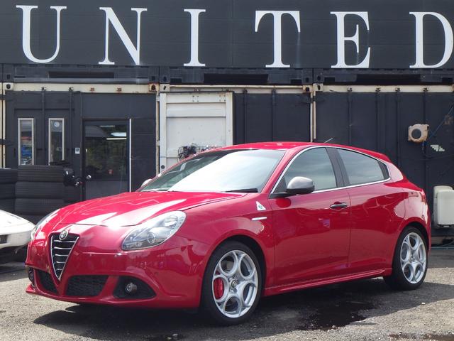アルファロメオ　ジュリエッタ アルファロメオ ジュリエッタ 2012年モデル Quadrifoglio Verde