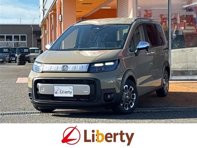 グループ総在庫約６０００台！ぜひご来店下さい！！！ 電動格納ミラー　シートヒーター　３列シート　ＣＶＴ　アルミホイール