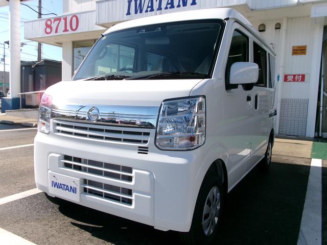 日産 ＮＶ１００クリッパーバン ＧＸ　ＰＳ　ＰＷ　マニュアルエアコン　Ｗエアバック　衝突安全ボディ　届出済未使用車　デュアルカメラブレーキサポート　キーレスエントリー　アイドリングストップ　電動格納ドアミラー　オーバーヘッドシェルフ