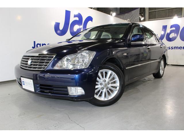 ロイヤルサルーン☆３．０Ｌ後期型Ｖ６ＤＯＨＣ☆６Ａ／Ｔ禁煙車　＃ダークブルーマイカ☆スーパーライブサウンドシステムＨＤＤナビ／バックガイドモニター／ＥＴＣ☆ＶＳＣ／ＴＲＣ／クルコン☆ＨＩＤヘッド／Ｆフォグ☆パワーシート☆オートエアコン☆純１６ＡＷ☆スマートキー
