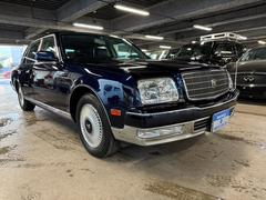 トヨタ センチュリー 中古車検索 価格比較・相場 - webCG トヨタ センチュリー 中古車検索 価格比較・相場 - webCG