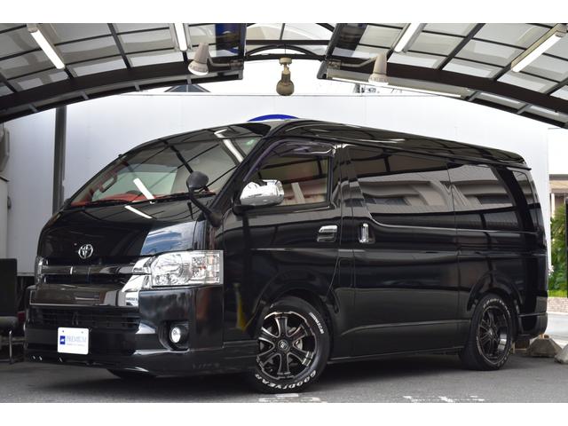 １オナ！カスタム内装！ベッド＆テーブル＆フローリング 外ナビ　フルセグ　フリップダウン　Ｐスラ　１７ＡＷ　ローダウン　Ｆスポ