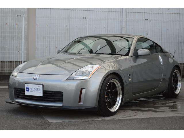 フェアレディＺ(日産) ベースグレード　６速ＭＴ　ブレンボキャリパー　柿本改マフラー　１８インチアルミ　ＮＩＳＭＯサスキットローダウン　フロントリップ　サイドディフューザー　純正タワーバー　純正トランクスポイラー　ＨＩＤ 中古車画像