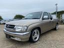 TOYOTA HILUX SPORTS PICK UP