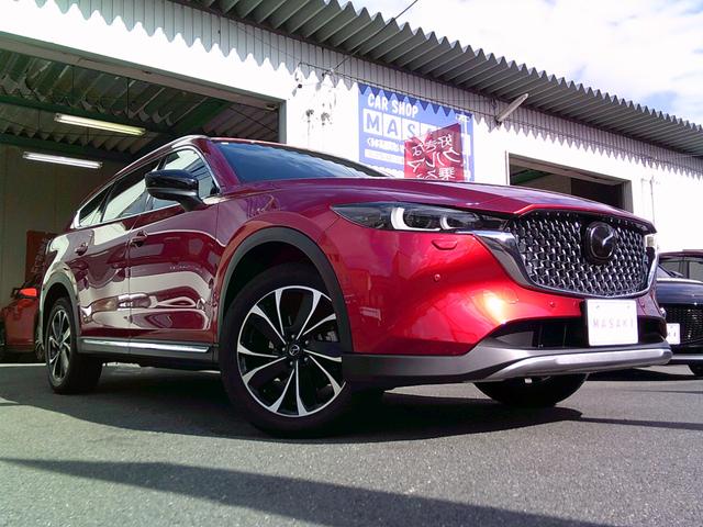 とてもお買い得な価格のＣＸ－８が入荷しました！ 人気オプションの３６０度カメラやフリップダウンモニターも装備しています！