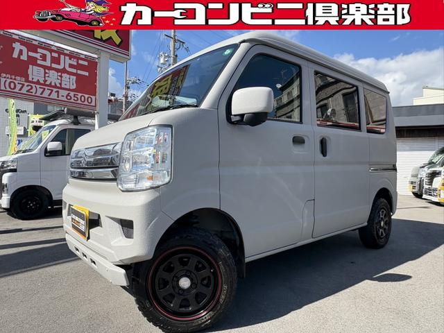 エブリイ(スズキ) ジョインターボ　リフトアップ・キャンピング仕様　ラプター塗装　１オーナー　ＭｏｏｎＢａｓｅ軽キャン　ベットキット　キャビネット　サイドテーブル　ＬＥＤ照明　カーテン　デジタルインナーミラー　前後ドラレコ　フルセグナビ 中古車画像