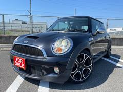 ＭＩＮＩ　ＭＩＮＩ　クーパーＳ　６ＭＴ　サンルーフ　ＯＺレーシングＡＷ