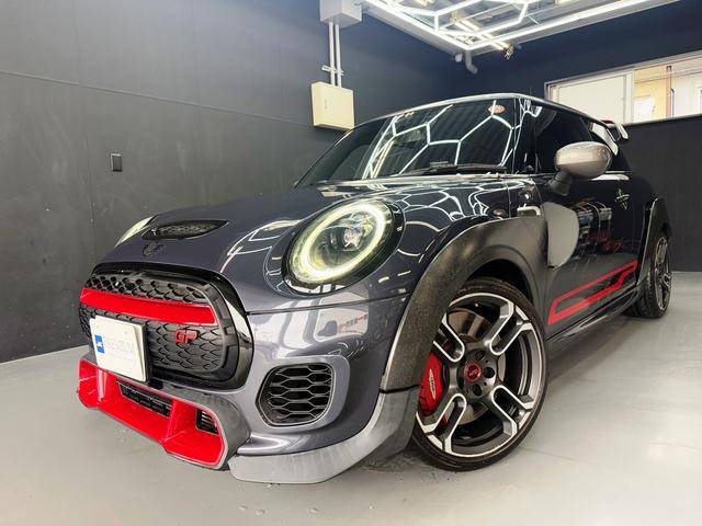 ユーザー様直接買取り車両　禁煙車　世界限定３０００台 日本限定２４０台　２シーター　エンジンチューニング　専用鍛造１８ＡＷ