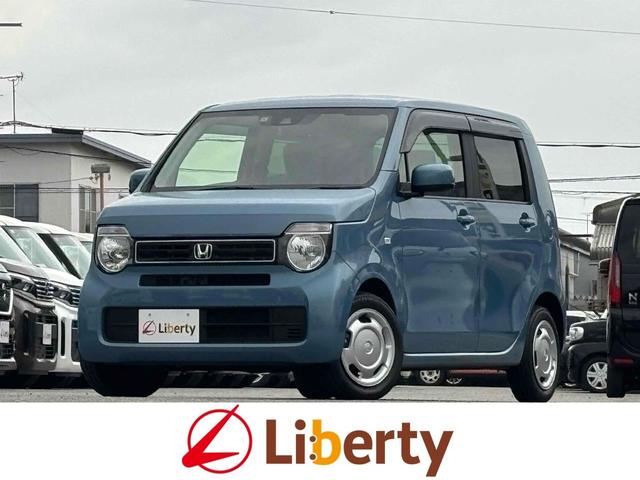 バックカメラ付！あなたの駐車をサポート☆ シートヒーター　ベンチシート　ＣＶＴ　ＡＢＳ　ＥＳＣ　ＣＤ　ＵＳＢ