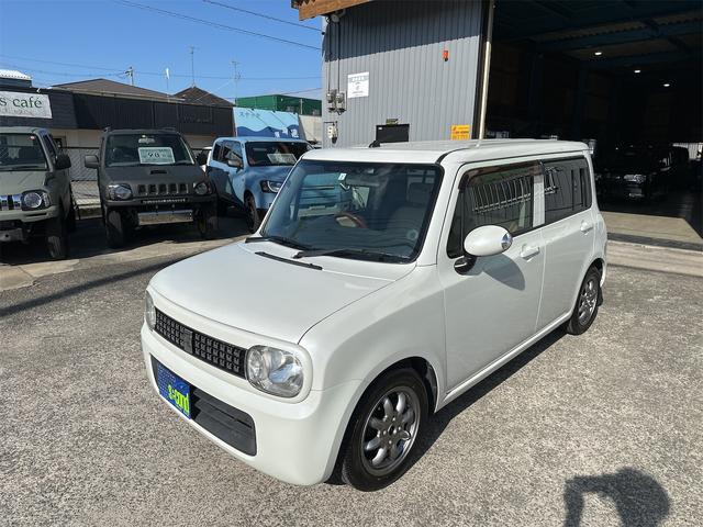 カスタム済みのアルトラパン入庫しました！ 購入後にカスタムをには、格安でカスタムラパンに乗っていただけます！