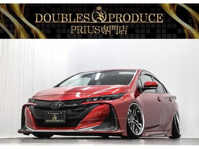 トヨタ プリウスＰＨＶ Ｓ　モデリスタフルエアロ／シャレン２ピース１８インチ深リムアルミホイール／フルタップ車高調／リアキャンバーアーム／赤黒グラデーションインテリアパネル／ツライチ／４眼ＲＧＢカラーアイヘッド／スモークテール／